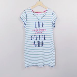 🌵Life is What Happens Between Coffee & Wine🌵